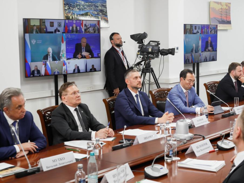 ​ВЭФ-2023: Президенту России Владимиру Путину представили план развития Краснокаменска